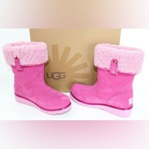 UGG  Callie Suede Leather BOOTS Hot Pink Youth 5